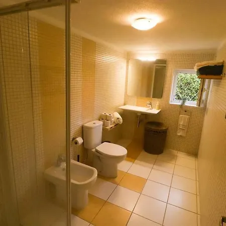 Getaway With A Shared Pool Appartement *