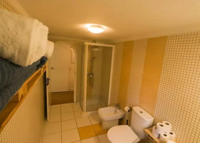 Apartamento Getaway With A Shared Pool *