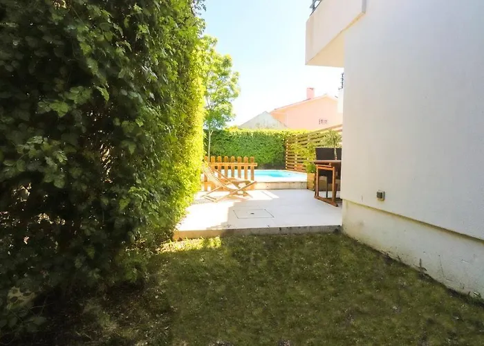 Getaway With A Shared Pool Apartamento